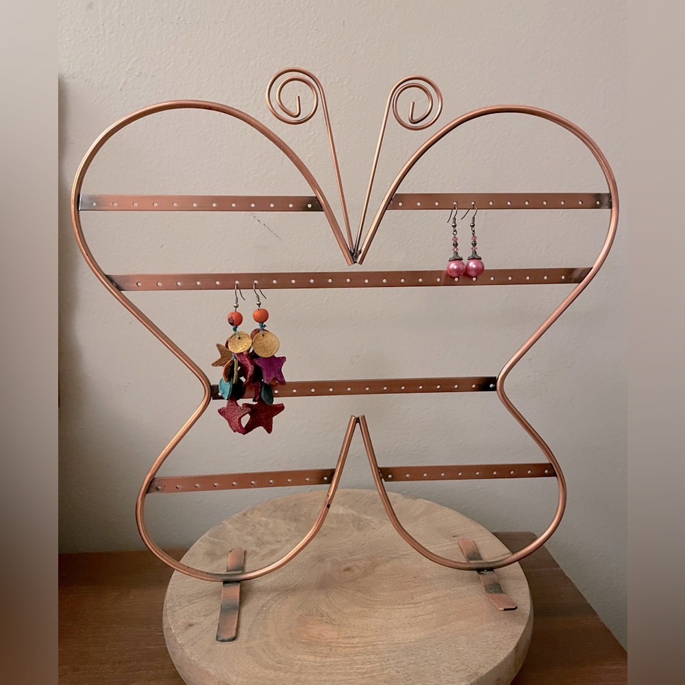Butterfly shape earring organizer stand, metal, rose gold